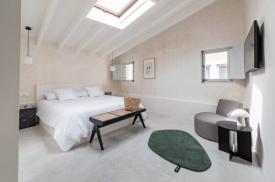Why Choosing the Right Beds for Hotels in Mallorca Matters More Than Ever