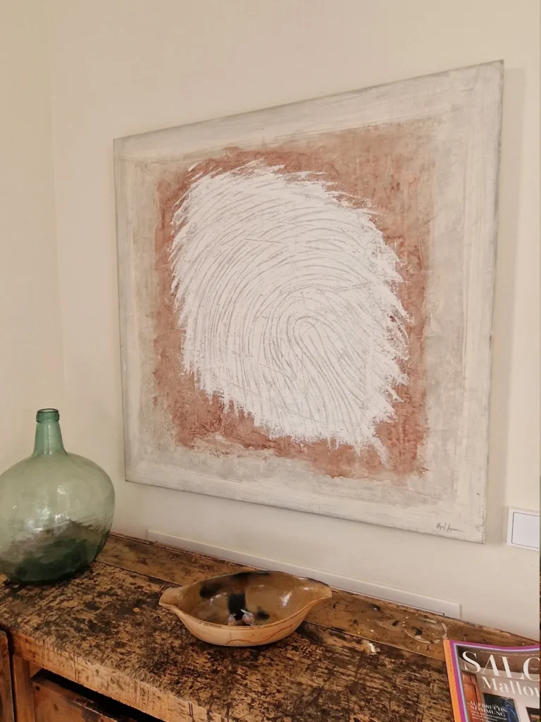 How Japanese-Influenced Ceramics Shape the Work of Miguel Segura in Mallorca